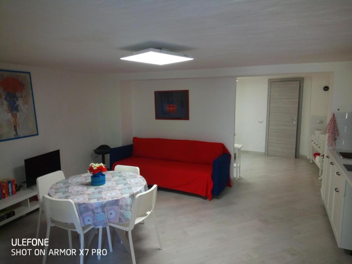 Ombrellorosso Apartment Cagliari Luaran gambar
